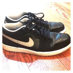 Men’s retro Jordan’s